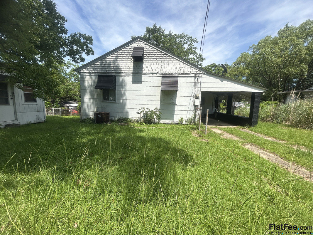 Home for Sale in Chickasaw, AL 11 Ryan Street Flat Fee MLS Listings
